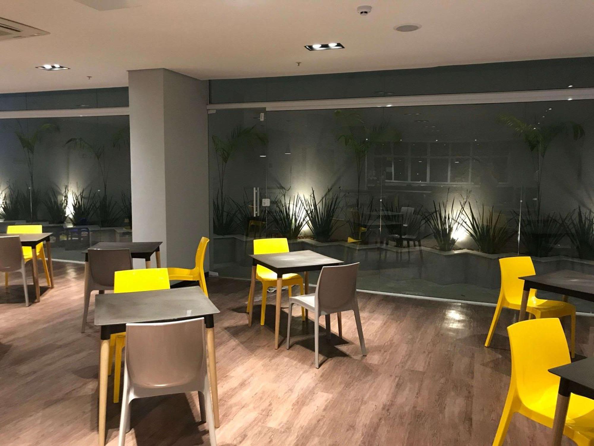 Hotel Ibis Styles Tres Rios Esterno foto
